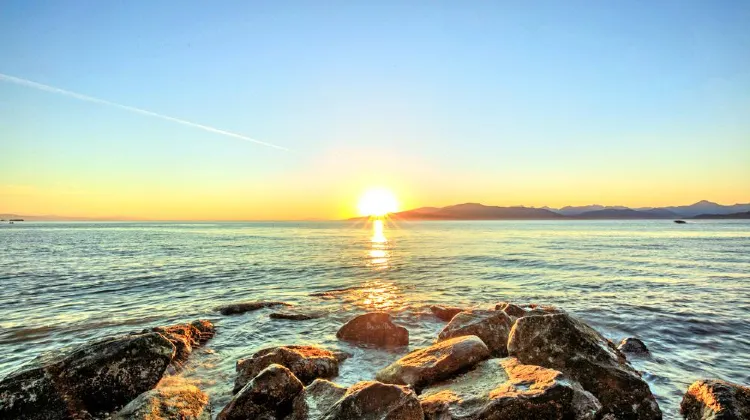 バンクーバー サンセットビーチ 評判 案内 トリップドットコム