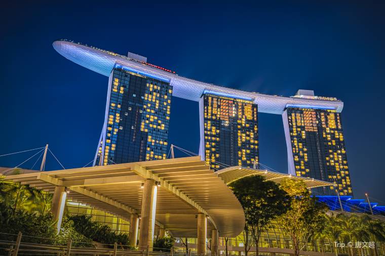 Hotels Near Marina Bay Sands