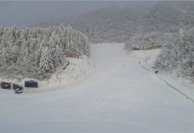 東山峰滑雪場 熱門景點照片