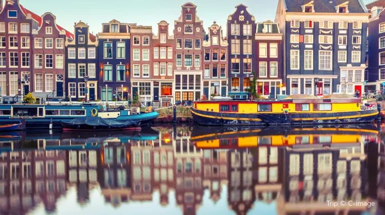 Amsterdam Canal Belt Thingstodoinamsterdam Com