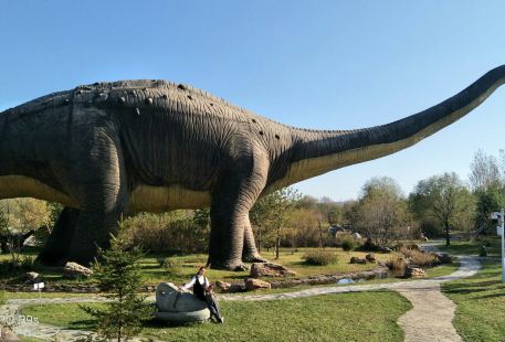 Shenzhou Dinosour Museum