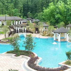 Evergreen Lake Mels Weldon Hotel Spring