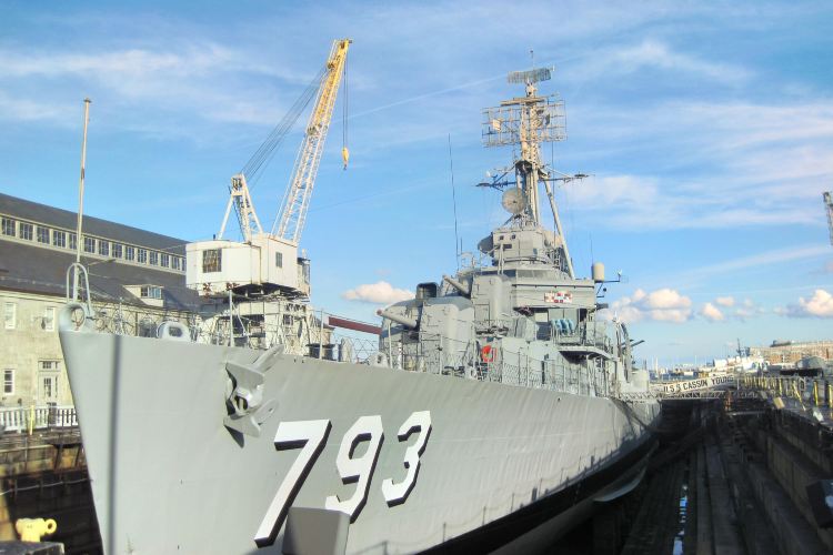 United States Naval Shipbuilding Museum travel guidebook must visit