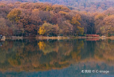 Zixia Lake