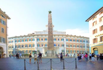 Piazza Colonna Popular Attractions Photos