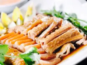 Jiangnantongzai Chicken