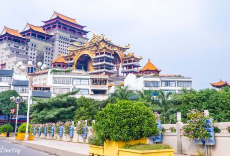 Baoxiang Temple