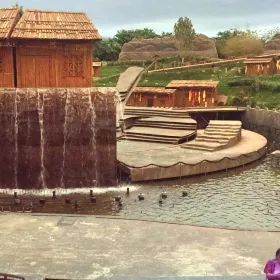Areniu Folk Village