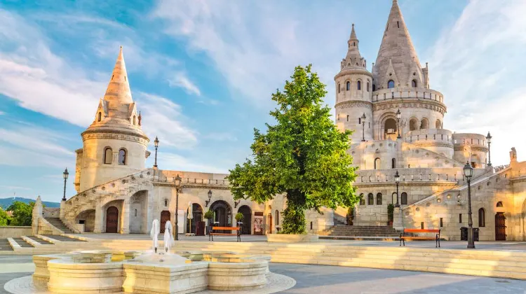 Fisherman&#39;s Bastion travel guidebook –must visit attractions in Budapest –  Fisherman&#39;s Bastion nearby recommendation – Trip.com