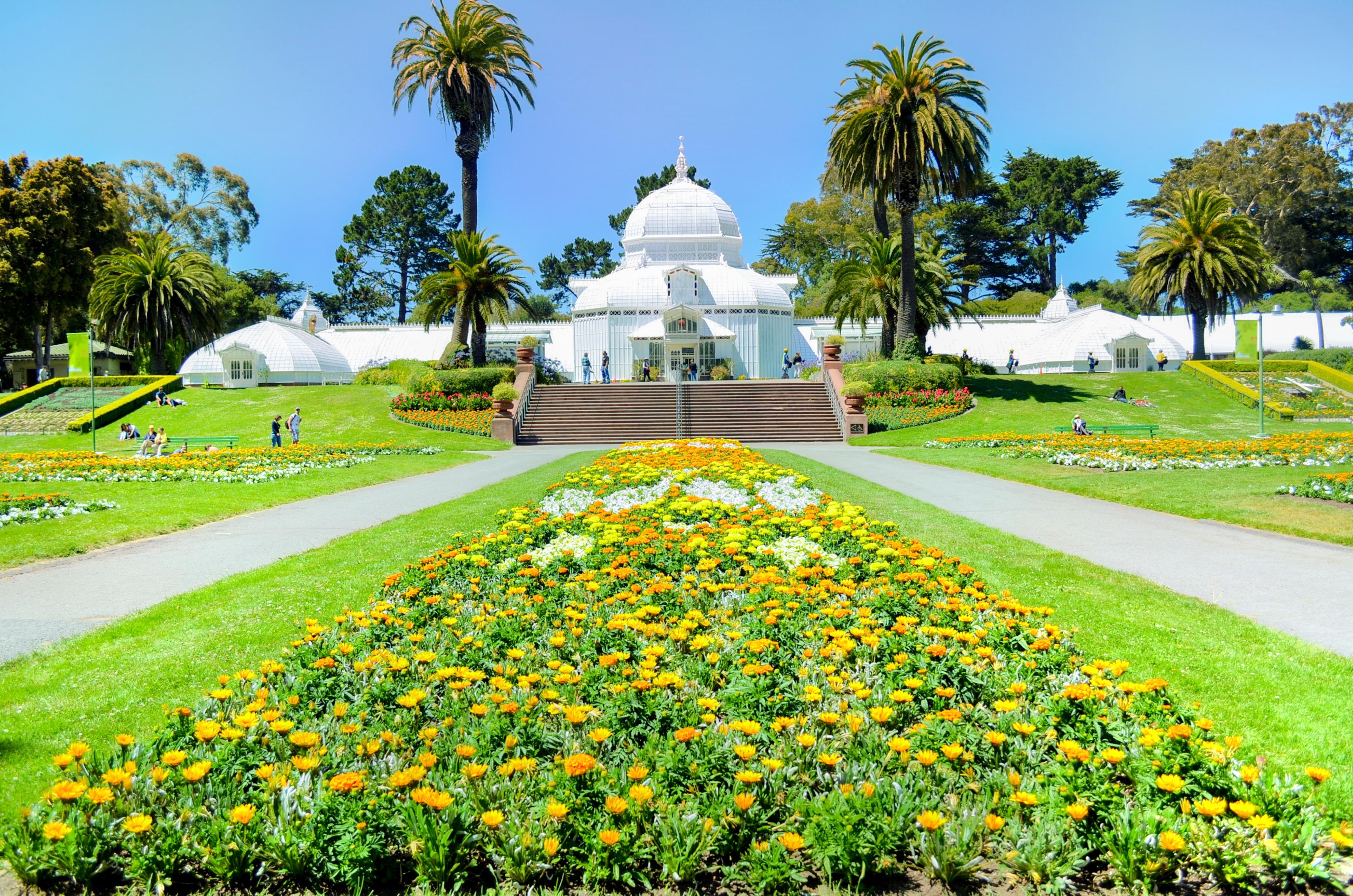 are dogs allowed in sf botanical gardens