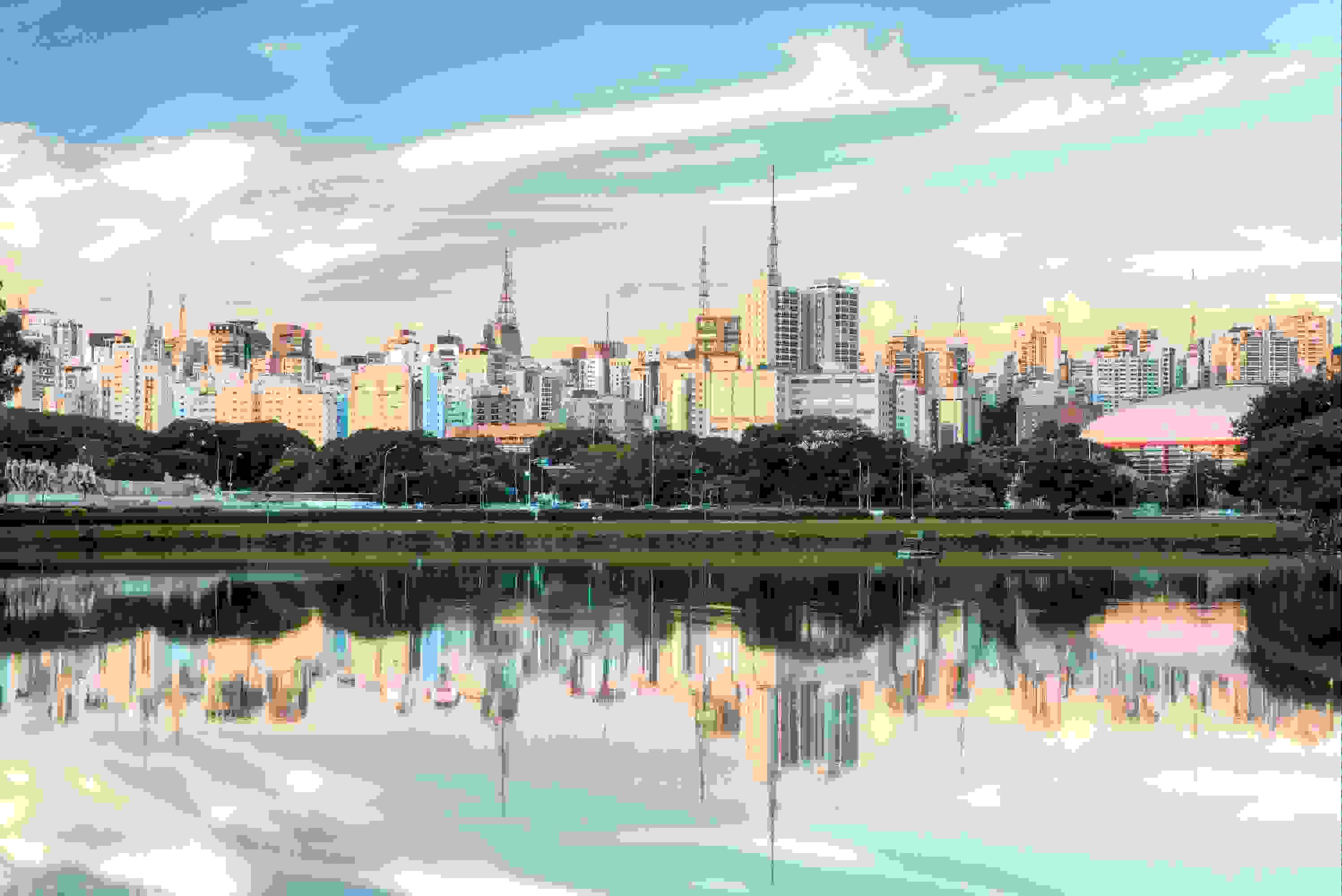 Destino – São Paulo – SP – Inglês - Visit Brasil