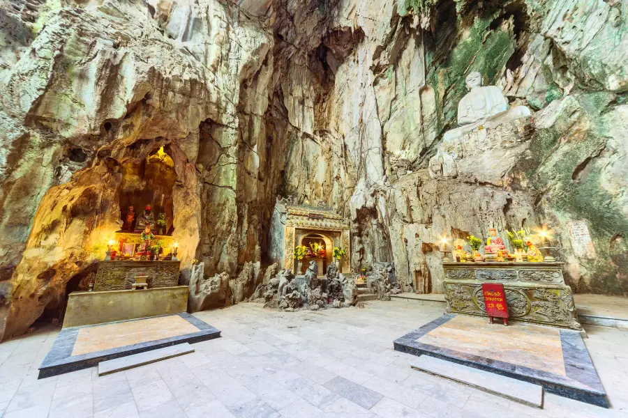 The Marble Mountains