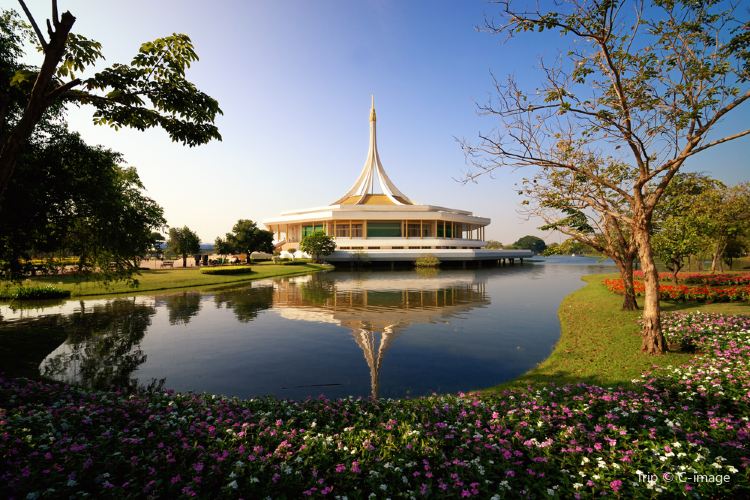 King Rama IX Park travel guidebook –must visit attractions in Bangkok ...