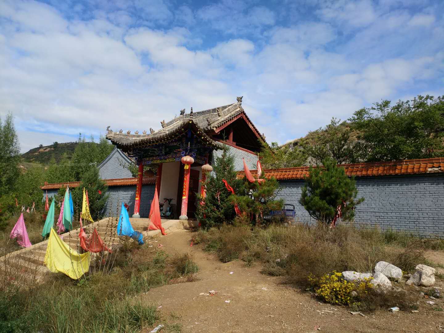 崖 全年全天开放 实用攻略 63 静乐县杜家村镇磨管峪村西北800米处