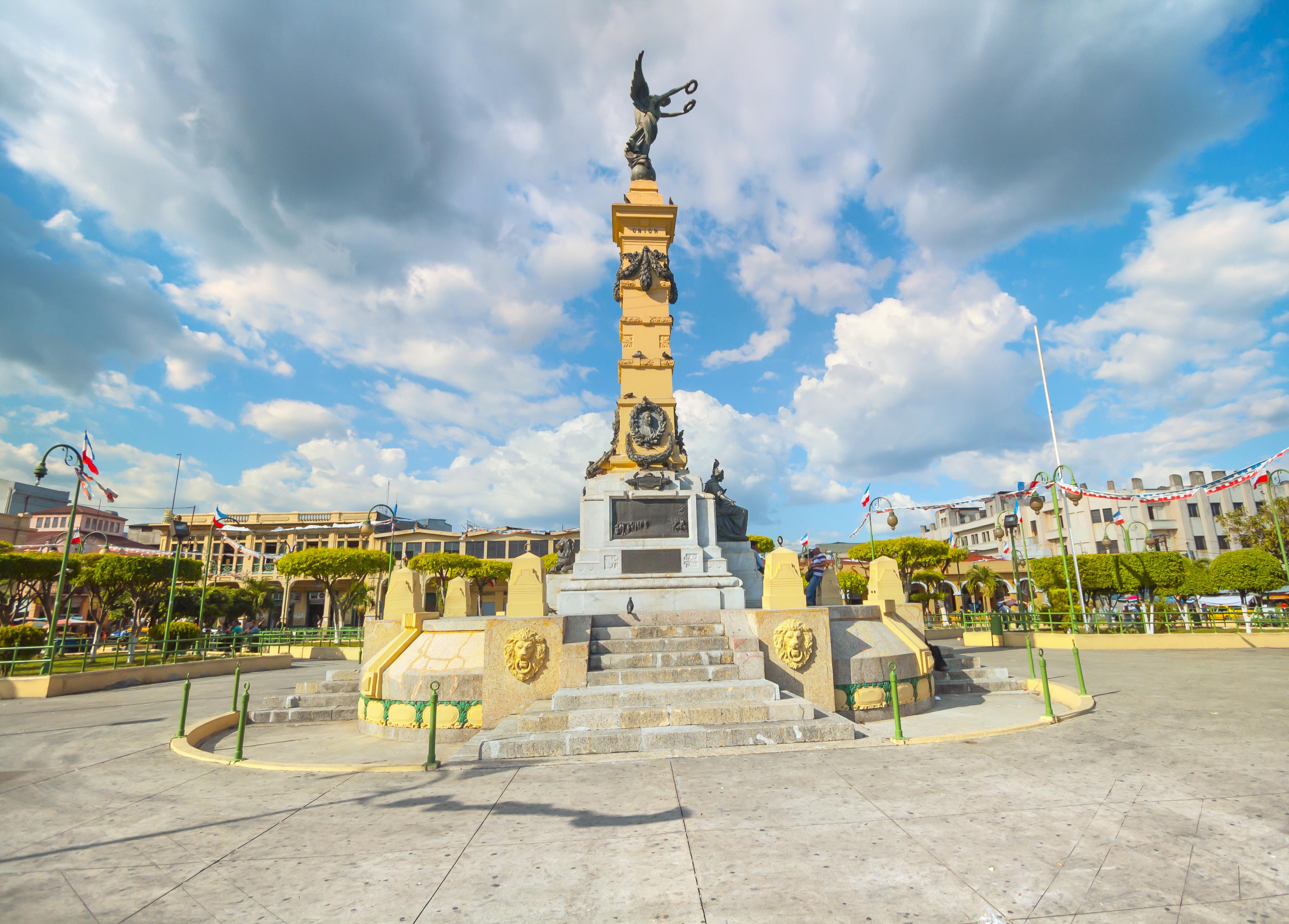 Latest travel itineraries for Plaza Libertad in June (updated in 2023