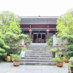 Dragon Spring Temple
