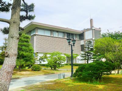 小松市立博物館