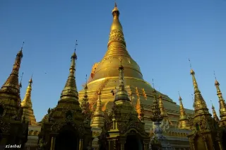 ミャンマー 地球上で最も仏塔の国 トリップドットコム