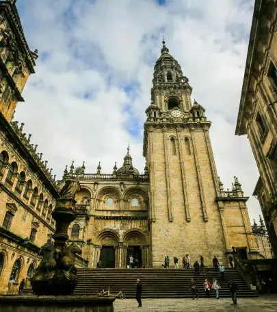 絶対に行くべきサンティアゴ デ コンポステーラの観光スポット トリップドットコム