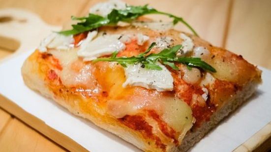 Oliver's Pizza