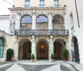 Gallerie di Palazzo Leoni Montanari