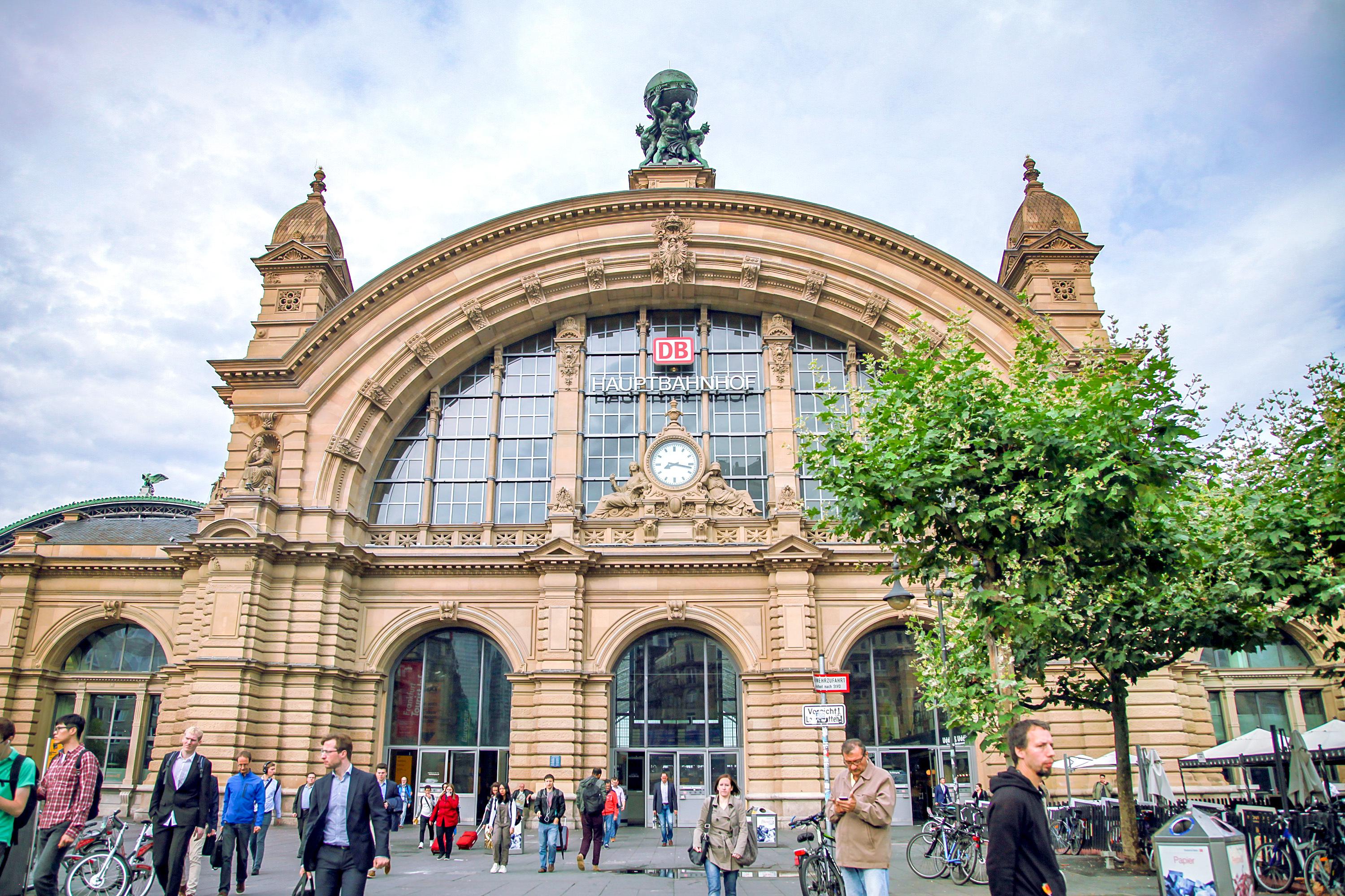 フランクフルト フランクフルト マイン 中央駅 評判 案内 トリップドットコム