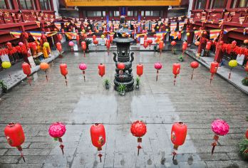 Baohua Temple Popular Attractions Photos