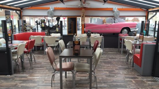 Chez Delphine Au Beau Rivage Reviews Food Drinks In Gravelines Trip Com