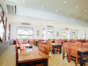 MinGaLaBar Myanmar Restaurant