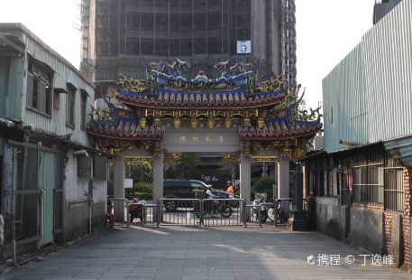 艋舺清水巖祖師廟