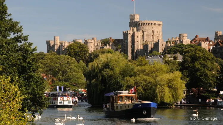 ウインザー城のレビュー ウインザー城のチケット ウインザー城の割引 ウインザー城の交通機関 所在地 営業時間 ウインザー城周辺の観光スポット ホテル グルメ Trip Com