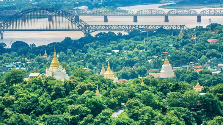 マンダレイ エーヤワディー川 評判 案内 トリップドットコム