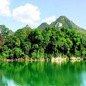 Miles Jinjiang River