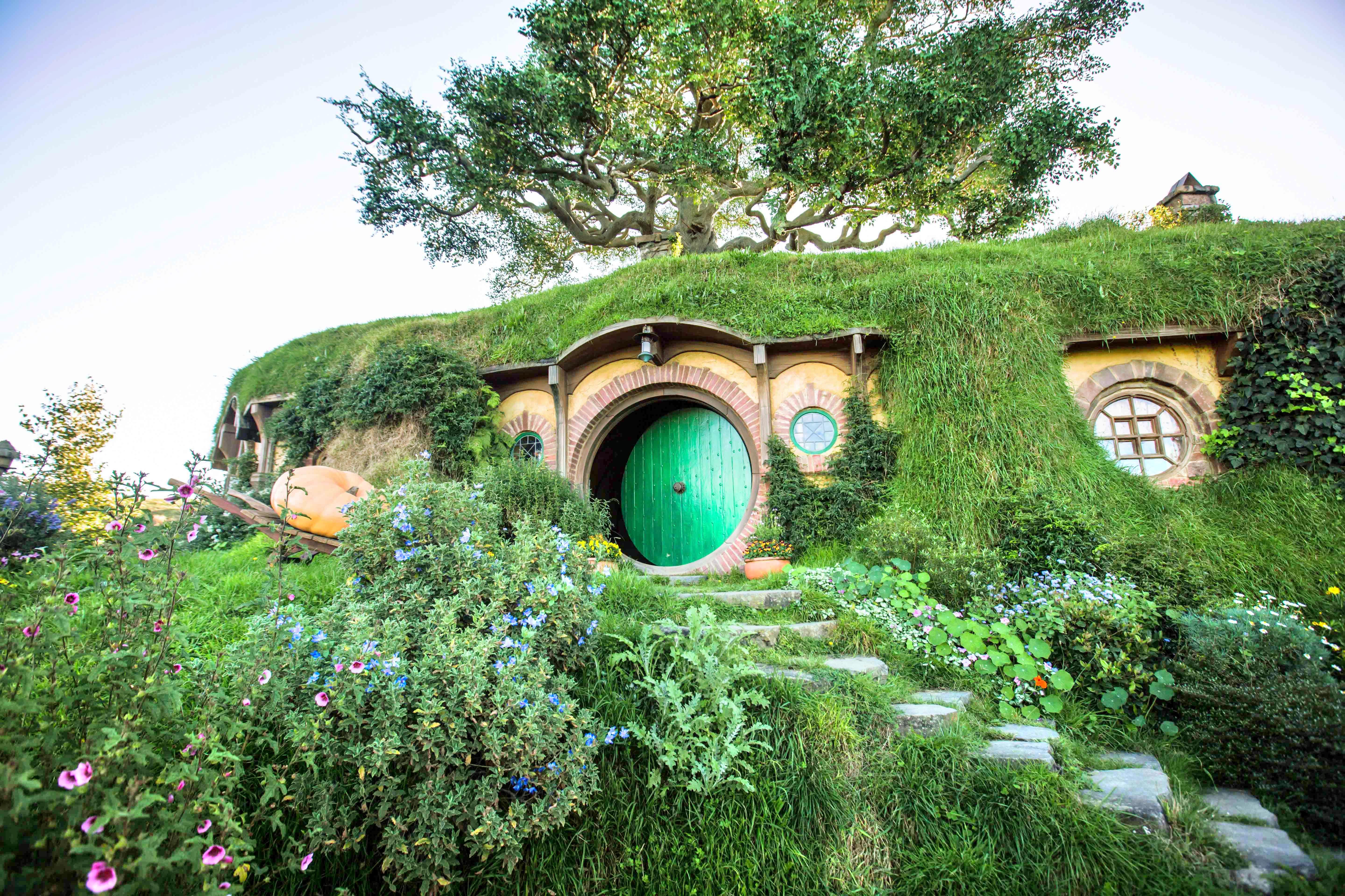 Hobbit Village Travel Guidebook Must Visit Attractions In Matamata Hobbit Village Nearby Recommendation Trip Com