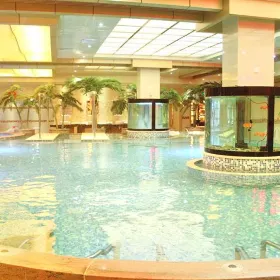 Herijun Hot Spring Spa (Nijiaqiao Store)