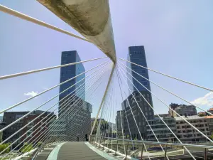 畢爾巴鄂步行橋