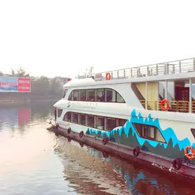 Lijiang River Four-star Cruise