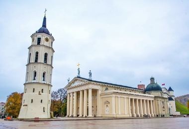 Vilnius Cathedral Basilica of Sts Stanislaus and Vladislaus Popular Attractions Photos