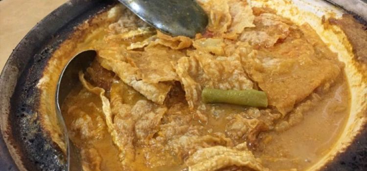 Kam Long Curry Fish Head Reviews Food Drinks In Johor Johor Bahru Trip Com