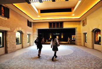 Tenjin Underground Shopping Center Popular Attractions Photos
