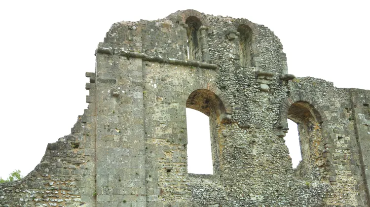 Wolvesey Castleのレビュー Wolvesey Castleのチケット Wolvesey Castleの割引 Wolvesey Castleの交通機関 所在地 営業時間 Wolvesey Castle周辺の観光スポット ホテル グルメ Trip Com