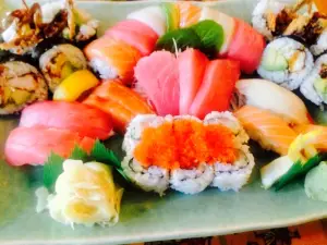 Sushi by Yoshi