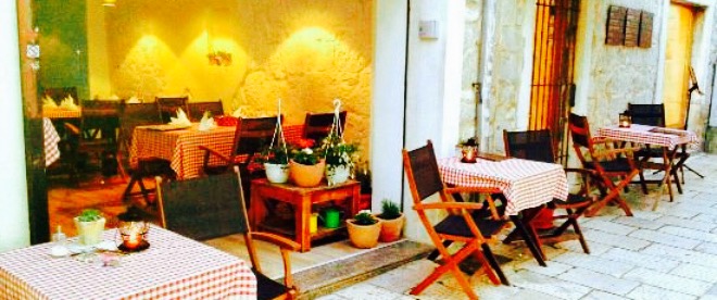 Buffet Zlatna Ribica restaurants, addresses, phone numbers, photos, real  user reviews, kraj Sv Marije 8, Split, Croatia, Split restaurant  recommendations 