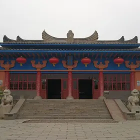 Ancient Han Tomb