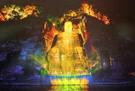 Night Tour Sanjiang (Baxian Cave)