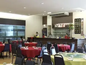 Lila Wadi Restaurant