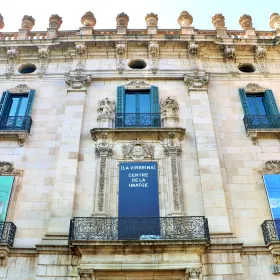 Placa de la Virreina