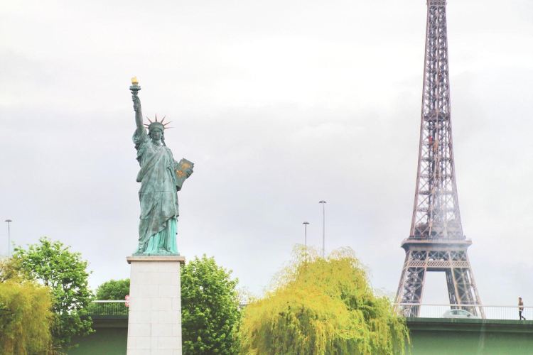 パリ 自由の女神像 評判 案内 トリップドットコム
