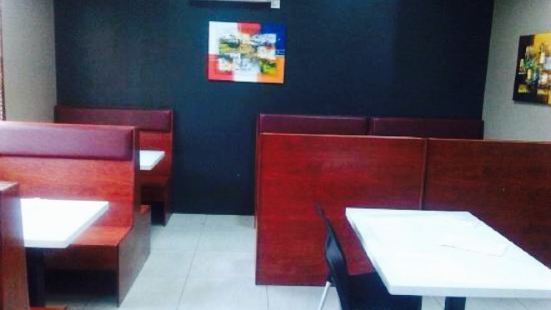 Mr. Mike's Pizza Company