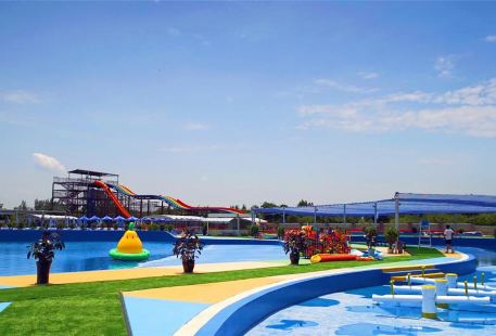 Yuehai Water Amusement Park